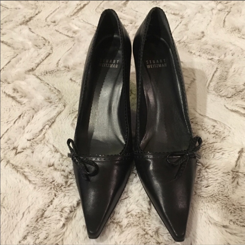 Stuart Weitzman black heels size 7 NARROW